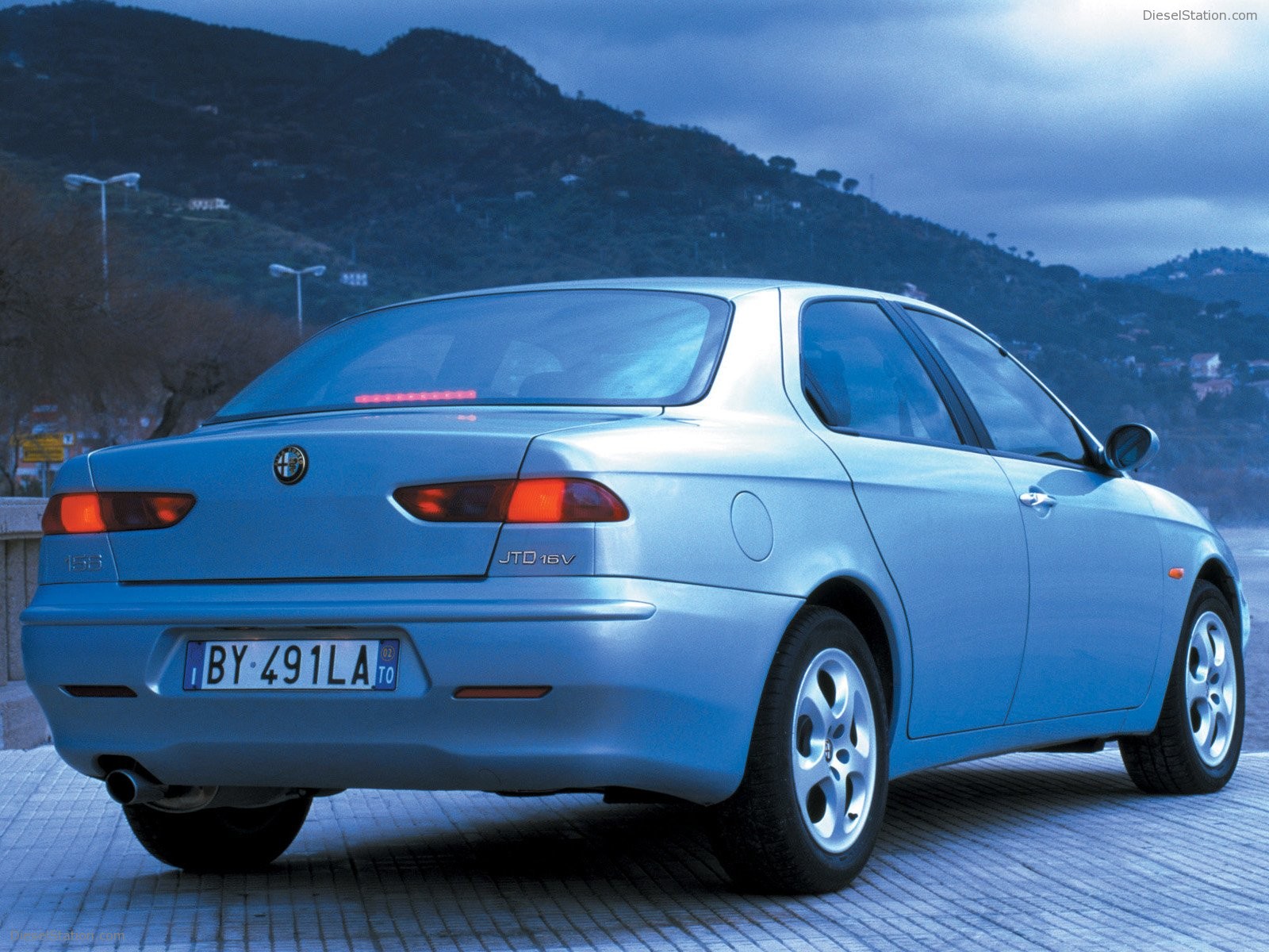 Alfa Romeo 156